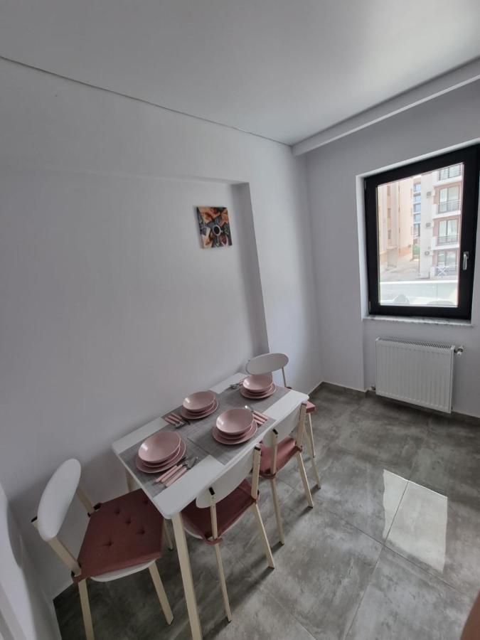 Apartamente Azra Năvodari Zewnętrze zdjęcie